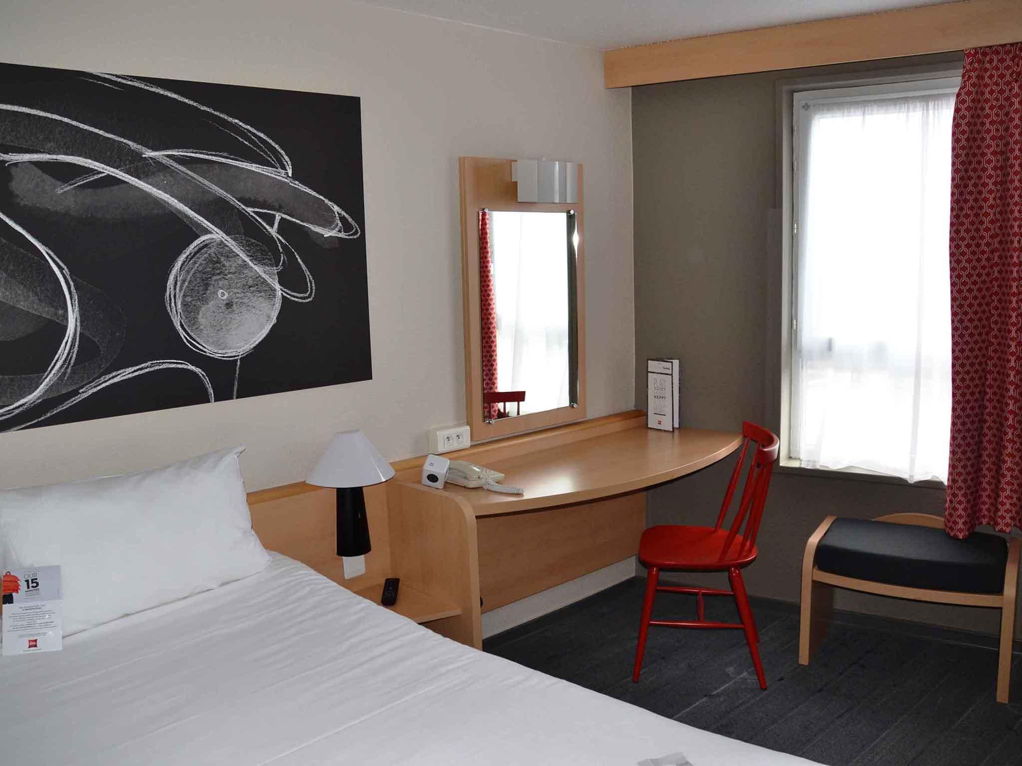 Hotel Ibis Centre Gare Reims